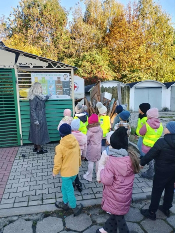 5a8e5543-eb3a-4573-9b4a-642626ade44f